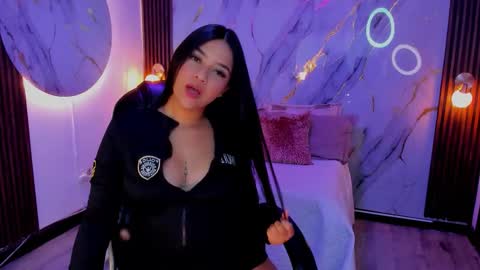 Snapshot of maiaevans1 chatting on March 27, 2026, 12:38 pm Maia online show from March 27, 2026, 12:38 pm