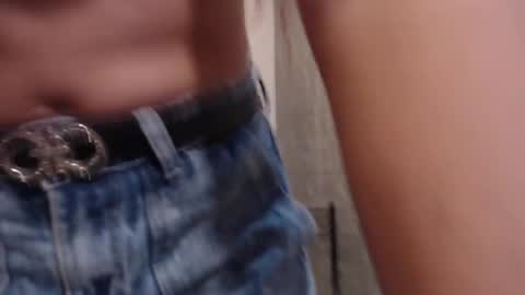 Snapshot of maiapark chatting on December 7, 2024, 6:59 pm Maia online show from December 7, 2024, 6:59 pm