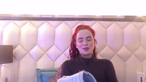 Snapshot of maiapark chatting on February 14, 2025, 12:41 am Maia online show from February 14, 2025, 12:41 am