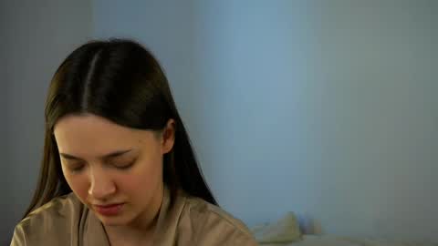 Lucy online show from March 4, 2025, 7:19 am