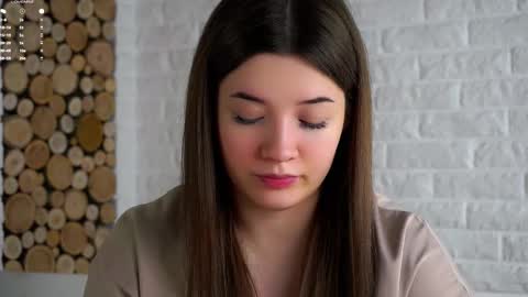 Lucy online show from February 19, 2026, 2:18 am