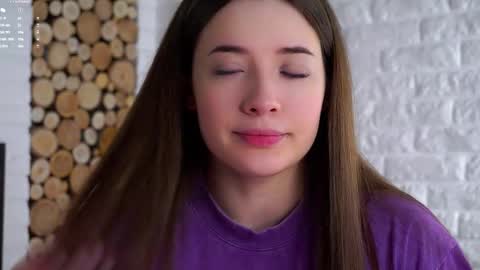 Lucy online show from March 9, 2026, 1:53 am