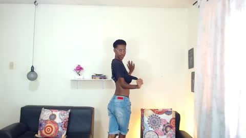 I am Maik online show from February 5, 2025, 5:53 pm