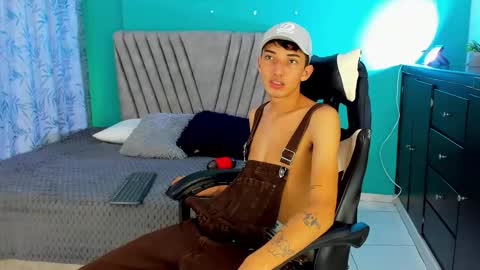 Maikol online show from March 3, 2026, 1:50 pm