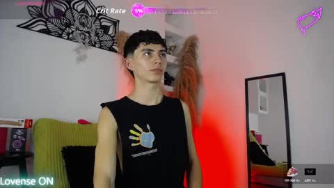 Snapshot of maiky_cooper chatting on September 19, 2025, 8:20 pm Maiky Cooper online show from September 19, 2025, 8:20 pm