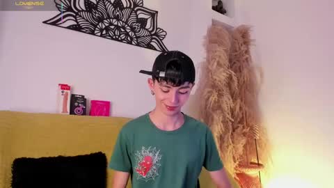 Snapshot of maiky_cooper chatting on September 30, 2025, 8:25 pm Maiky Cooper online show from September 30, 2025, 8:25 pm