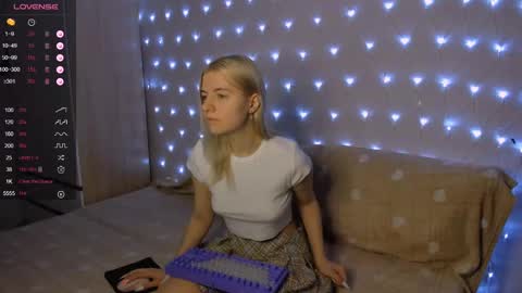 Snapshot of mailin_harrington chatting on January 21, 2025, 2:22 am Your kitty online show from January 21, 2025, 2:22 am