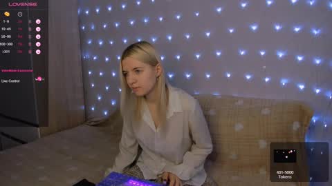 Snapshot of mailin_harrington chatting on February 27, 2025, 2:53 am Your kitty online show from February 27, 2025, 2:53 am