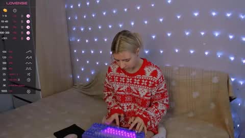 Snapshot of mailin_harrington chatting on March 2, 2025, 3:24 am Your kitty online show from March 2, 2025, 3:24 am