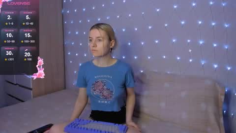 Snapshot of mailin_harrington chatting on September 8, 2025, 3:55 pm Your kitty online show from September 8, 2025, 3:55 pm