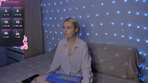 Snapshot of mailin_harrington chatting on September 30, 2025, 3:28 pm Your kitty online show from September 30, 2025, 3:28 pm