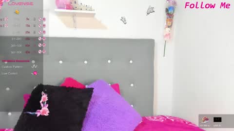 mailyn bakerrr  online show from May 31, 2026, 4:47 pm
