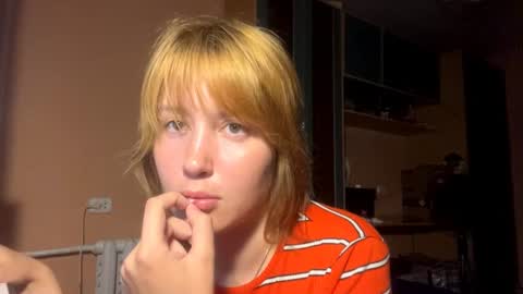 Evie online show from June 21, 2026, 5:26 pm