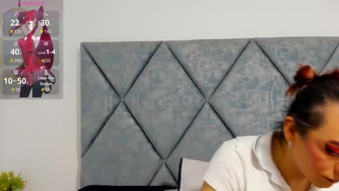 Snapshot of maiskeenzamara chatting on February 22, 2026, 12:04 pm Zamara.... online show from February 22, 2026, 12:04 pm