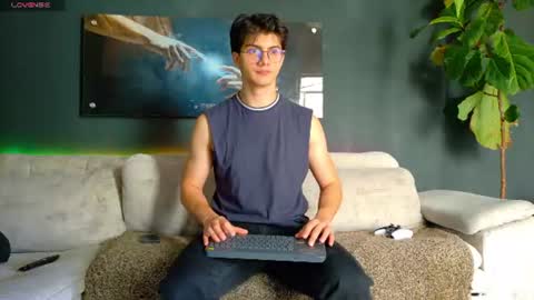 Snapshot of maisonbastian chatting on June 23, 2026, 2:48 pm Bastian Arslan online show from June 23, 2026, 2:48 pm