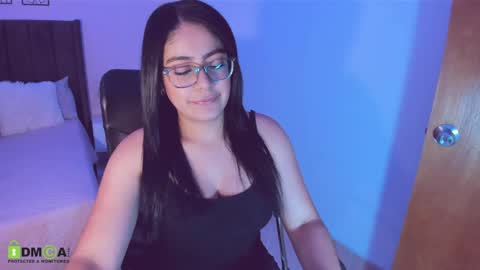 Maite online show from May 12, 2026, 9:56 pm
