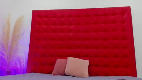 maite_smith69 online show from February 28, 2025, 12:20 pm