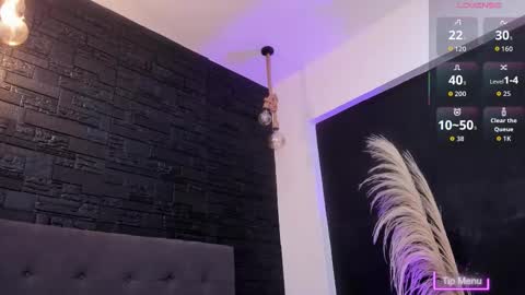 maite_smith69 online show from November 13, 2025, 5:06 am