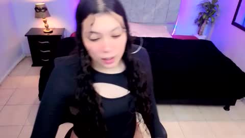 Snapshot of maite_stone1 chatting on October 19, 2025, 3:18 am MAITE STONE1 online show from October 19, 2025, 3:18 am