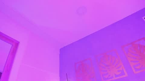 MAJO ROSE  online show from April 22, 2026, 6:53 pm