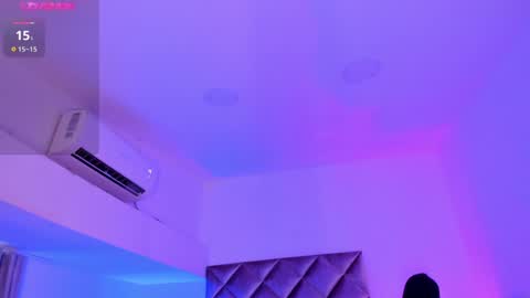 Snapshot of malaia_hills chatting on December 19, 2024, 7:18 pm Call Me Mala online show from December 19, 2024, 7:18 pm
