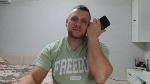 malchyshka online show from December 17, 2024, 5:36 pm