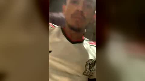 Snapshot of malcomarsa chatting on June 14, 2026, 8:27 am malcomarsa online show from June 14, 2026, 8:27 am