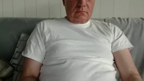 male_toy2 online show from May 16, 2026, 6:50 pm