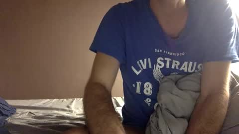 malefrench1 online show from March 3, 2026, 5:46 am