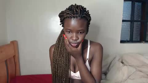 Snapshot of malia_latifa chatting on February 15, 2026, 12:14 pm lati online show from February 15, 2026, 12:14 pm