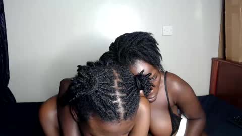 lati online show from April 21, 2026, 2:01 pm