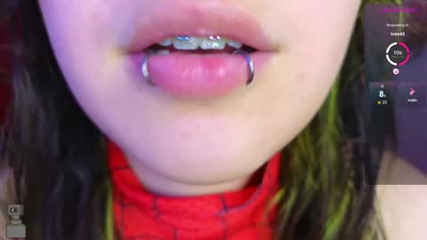 Snapshot of malicia_witch_ chatting on December 4, 2024, 2:53 am Mar Alicia Rosie v A L I C I A W I T C - Meg Cherie online show from December 4, 2024, 2:53 am