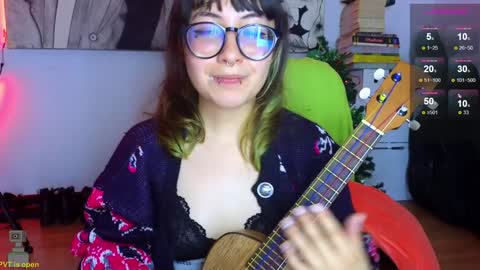 Snapshot of malicia_witch_ chatting on January 10, 2025, 5:05 am Mar Alicia Rosie v A L I C I A W I T C - Meg Cherie online show from January 10, 2025, 5:05 am