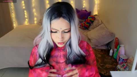 maliciaxpoison online show from April 1, 2026, 11:02 pm