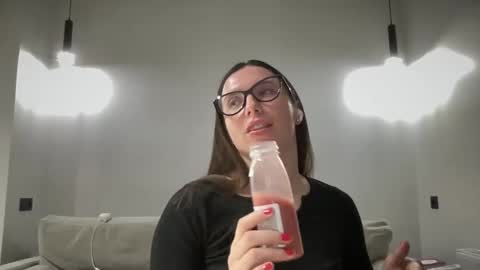 malina568708 online show from January 28, 2025, 4:19 pm