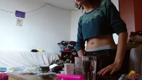 Malita online show from December 3, 2025, 5:11 pm