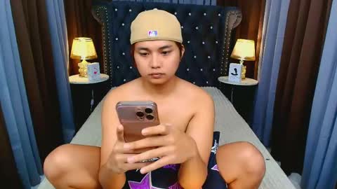 maliyah_vaughan online show from April 11, 2026, 2:21 pm