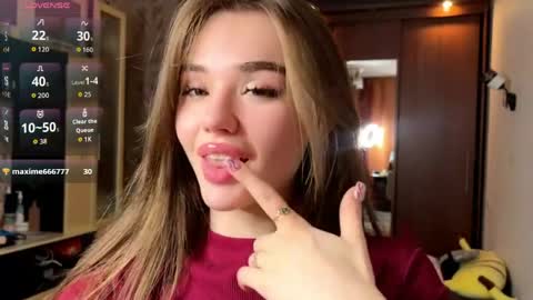 Jinny online show from April 8, 2026, 3:34 pm