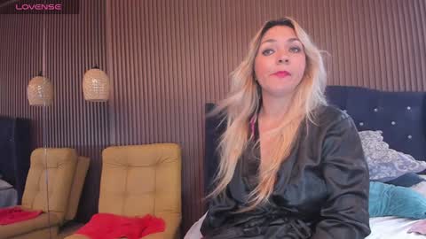Snapshot of malorysweet chatting on January 24, 2025, 3:34 pm MalorySweet online show from January 24, 2025, 3:34 pm