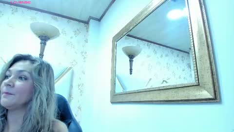 Snapshot of malorysweet chatting on July 1, 2026, 12:40 pm MalorySweet online show from July 1, 2026, 12:40 pm