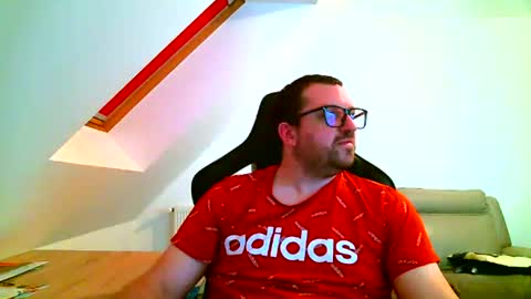 Snapshot of malou2927 chatting on January 12, 2025, 9:40 pm breton online show from January 12, 2025, 9:40 pm