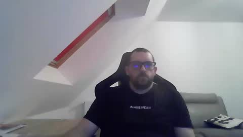 Snapshot of malou2927 chatting on January 26, 2025, 4:30 pm breton online show from January 26, 2025, 4:30 pm