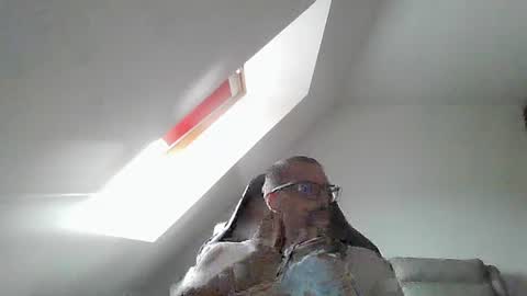Snapshot of malou2927 chatting on July 14, 2026, 8:19 am breton online show from July 14, 2026, 8:19 am