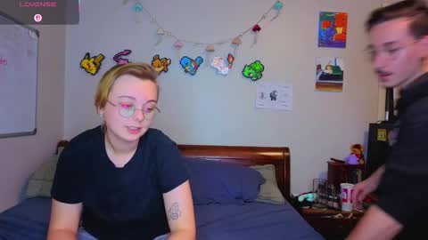 MamiCloudz online show from September 10, 2025, 1:05 am