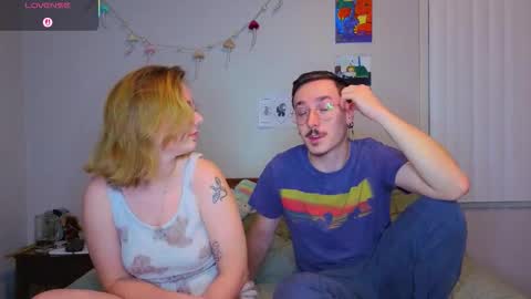 MamiCloudz online show from October 30, 2025, 1:18 am