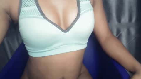 mammy31 online show from April 7, 2026, 4:13 am