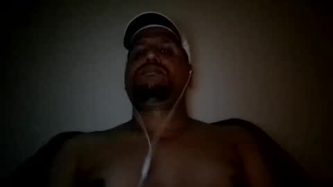 Snapshot of man_new chatting on February 8, 2025, 12:06 am Man new online show from February 8, 2025, 12:06 am
