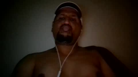 Snapshot of man_new chatting on February 10, 2025, 11:13 pm Man new online show from February 10, 2025, 11:13 pm