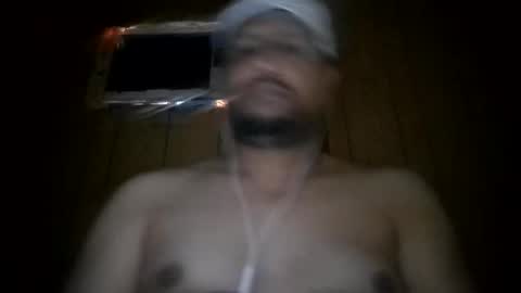 Snapshot of man_new chatting on October 25, 2025, 7:05 am Man new online show from October 25, 2025, 7:05 am