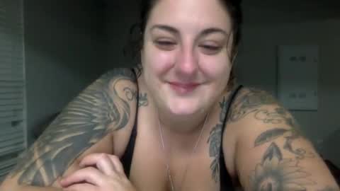 mandaoxbaby online show from May 7, 2026, 4:29 am